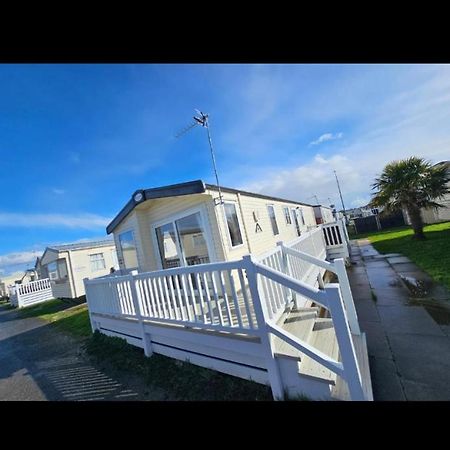 Апарт отель Caravan Chestnut Meliden Экстерьер фото