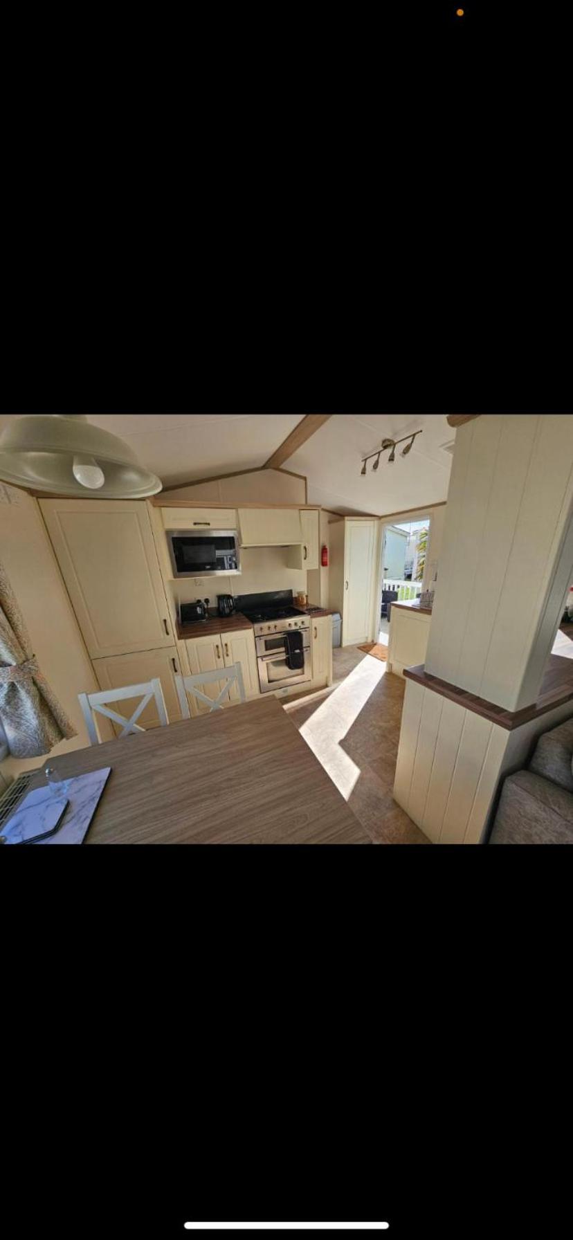 Апарт отель Caravan Chestnut Meliden Экстерьер фото
